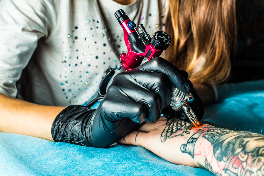 Как нарисовать татуировку самому: советы и рекомендации